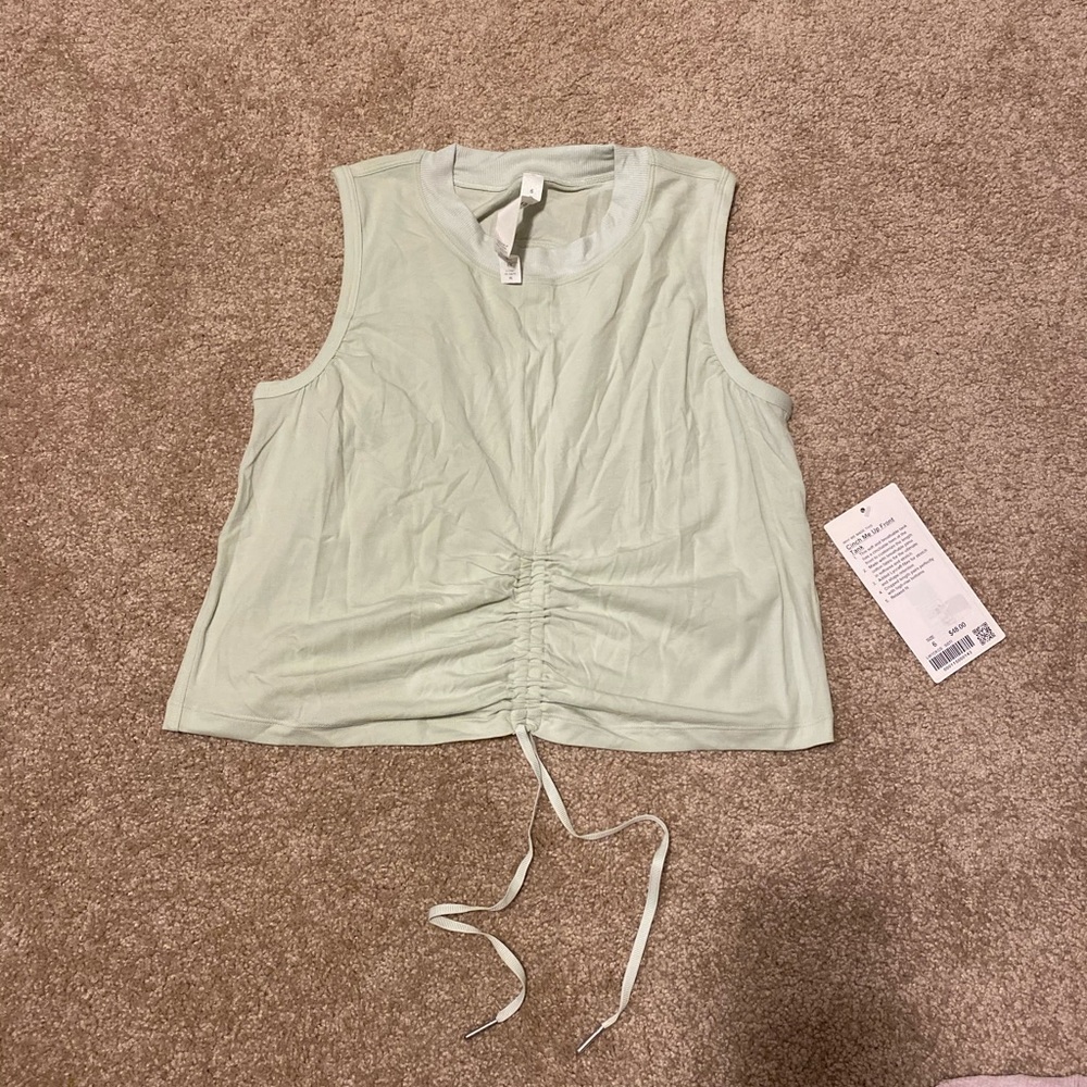 Lululemon Cinch Me Up Front Tank Size 6 NWT